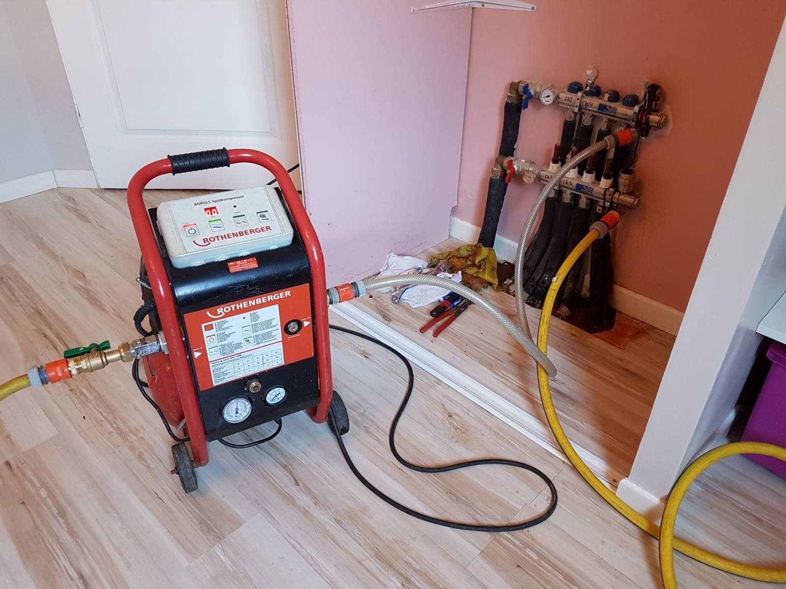 Ümraniye Altınşehir Eca Hermetik Şofben Kombi Bakımı